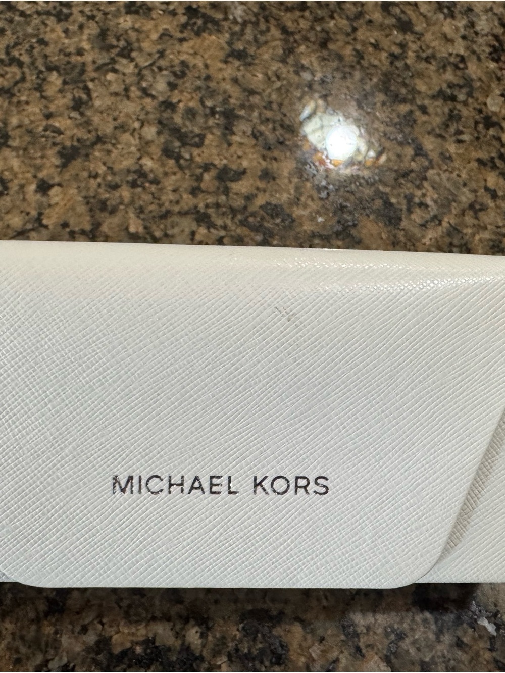 MICHAEL KORS White Saffiano Glasses Case